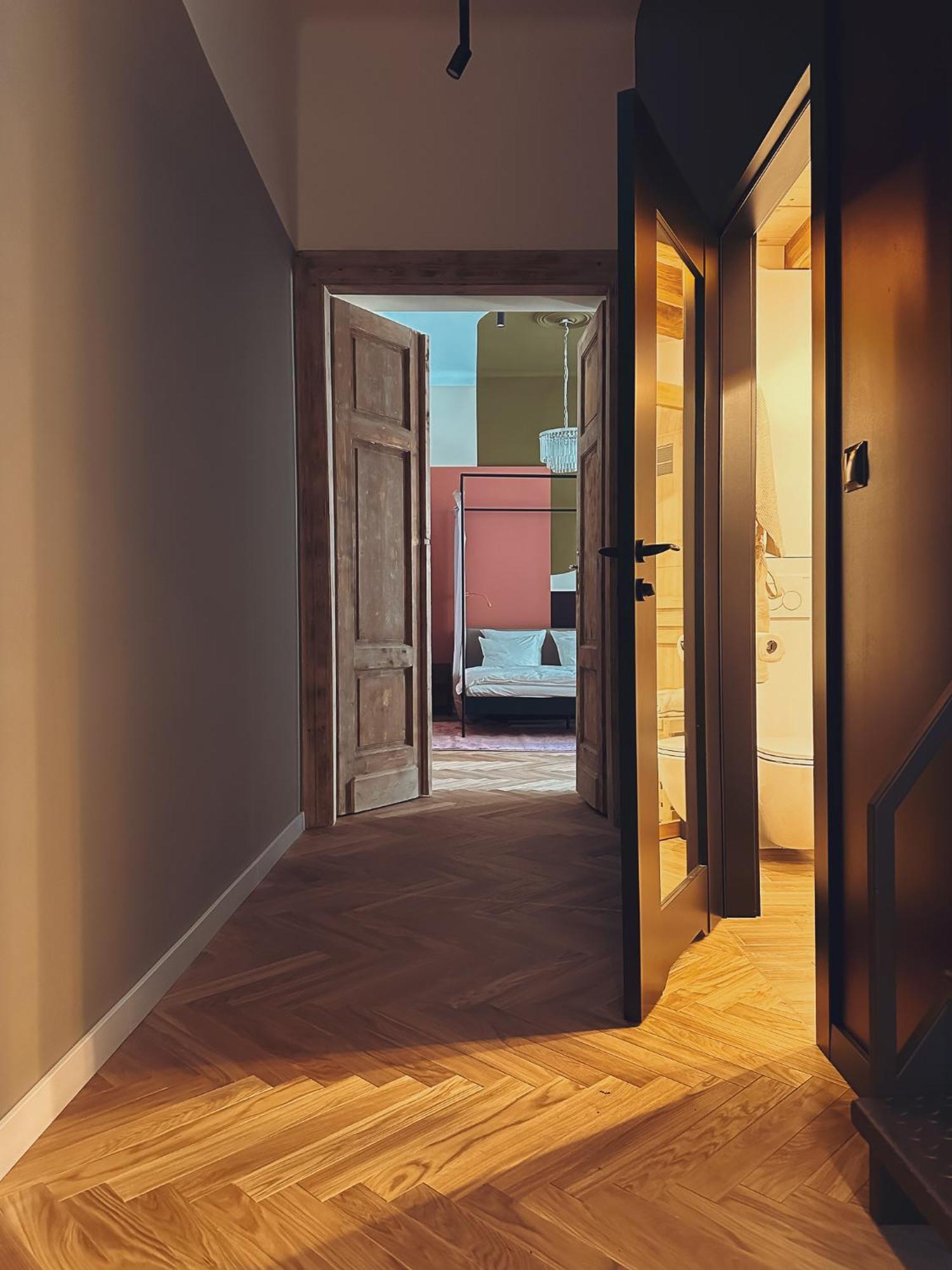 Ferienwohnung Quiet Luxury On Florianska Krakau Exterior foto