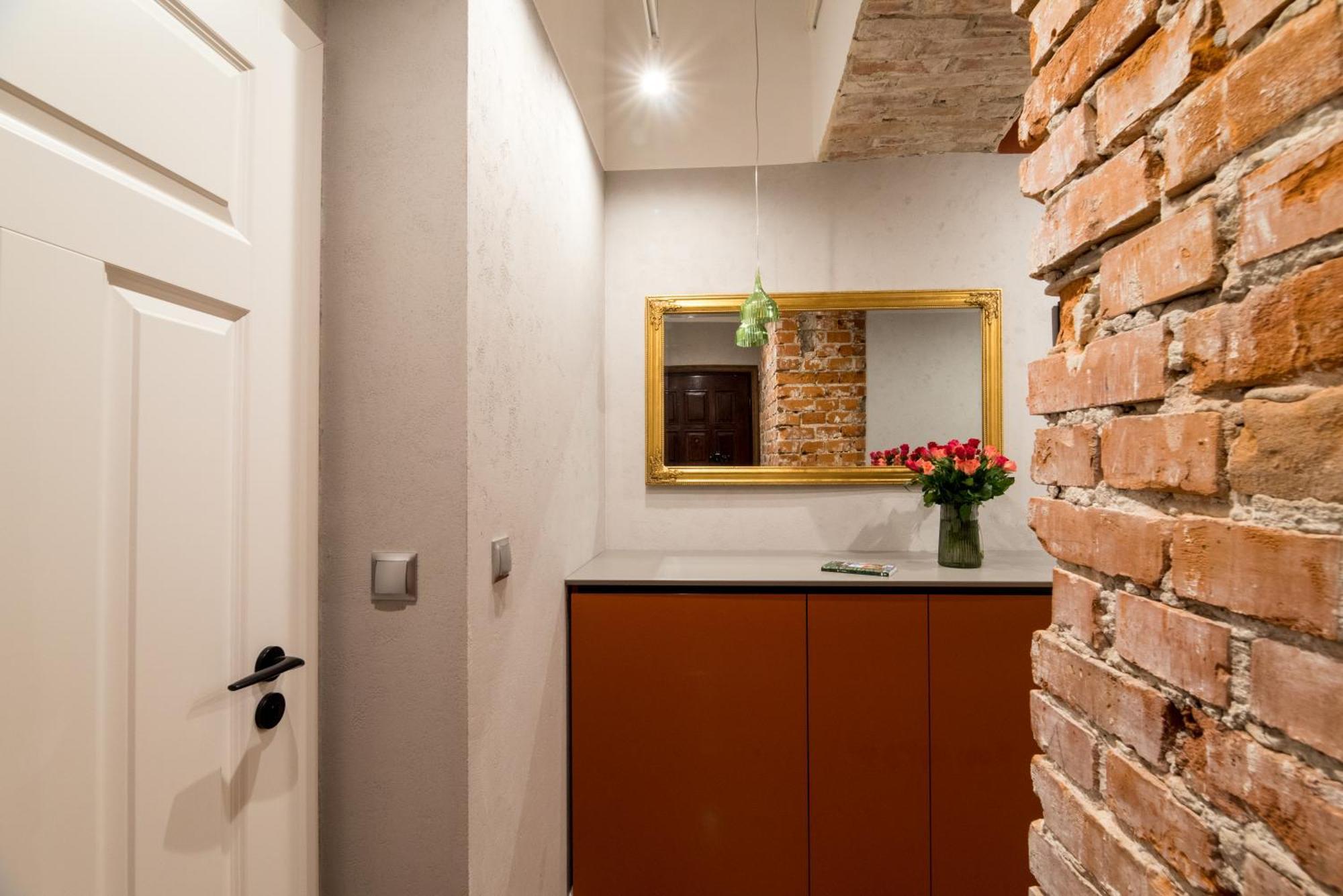 Ferienwohnung Quiet Luxury On Florianska Krakau Exterior foto