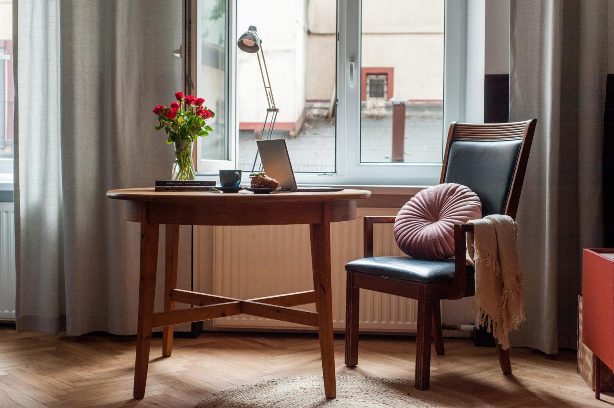 Ferienwohnung Quiet Luxury On Florianska Krakau Exterior foto